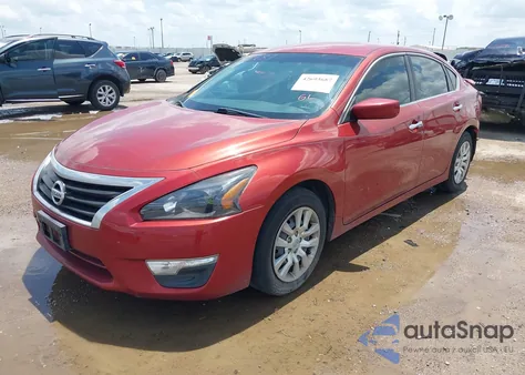 2015 Nissan Altima 2.5 from USA, damaged, VIN 1N4AL3AP7FC233010
